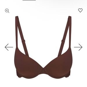 Cocoa Brown T-Shirt Bra from Skims with Underwire and Adjustable Straps, Lace